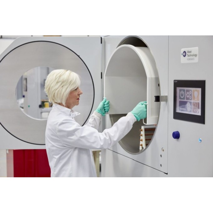 Incinta de relevare urme papilare prin depunere de vapori de metal in camera vidata - capacitate peste 600L